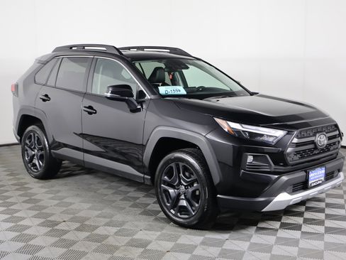 Used 2024 Toyota RAV4 Adventure image 4