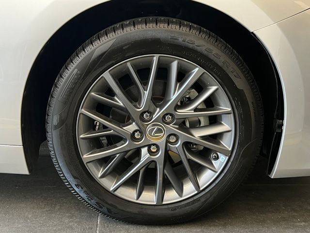 Used 2018 Lexus ES 350 w/ Premier Package FWD image 12