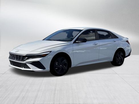 New 2026 Hyundai Elantra Sport image 2