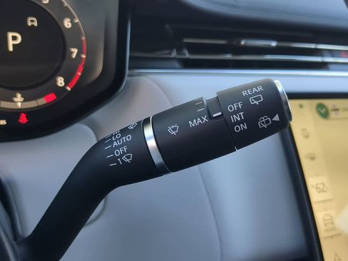 New 2026 Land Rover Range Rover Sport Dynamic SE image 28