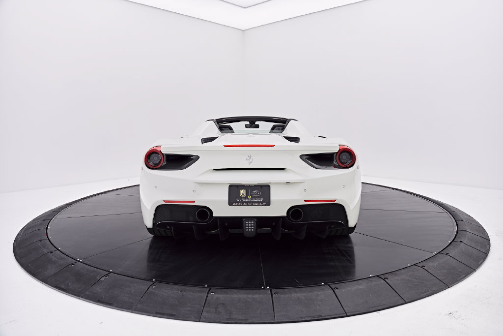 Used 2018 Ferrari 488 Spider RWD image 19