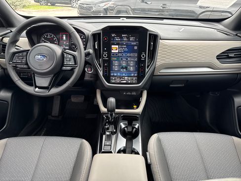 Used 2026 Subaru Forester Premium AWD/4WD image 10