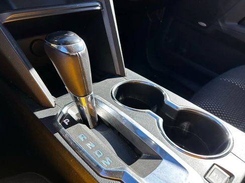 Used 2016 Chevrolet Equinox LT w/ Convenience Package image 22