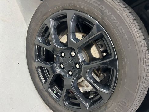 Used 2022 Jeep Compass Altitude w/ Convenience Group image 18