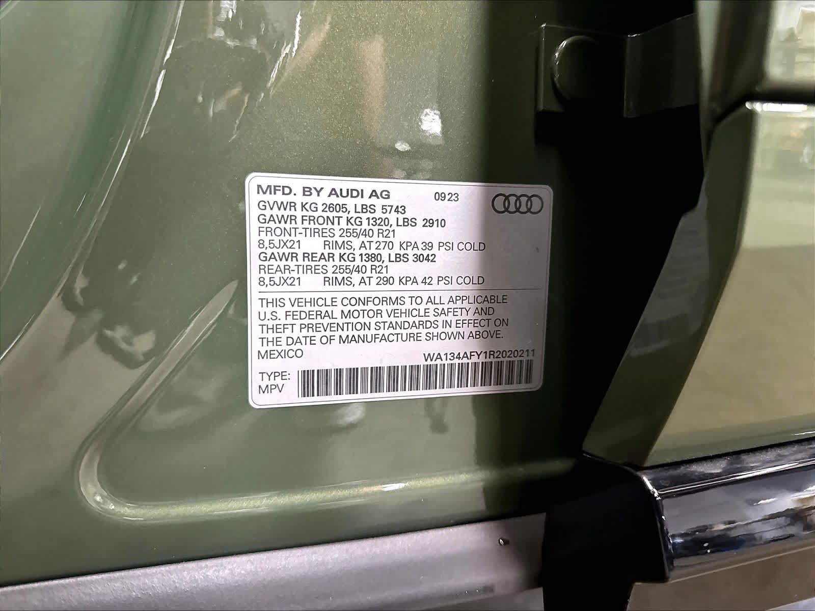 Used 2024 Audi SQ5 Prestige w/ Prestige Package AWD/4WD image 33