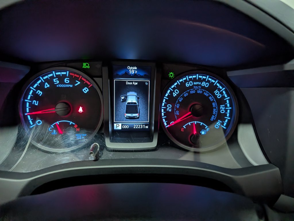 Used 2023 Toyota Tacoma SR AWD/4WD image 15