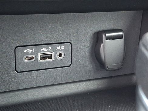 Used 2023 Nissan Sentra SV w/ Trunk Package FWD image 24