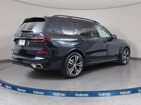 Used 2025 BMW X7 xDrive40i w/ M Sport Package AWD/4WD image 6