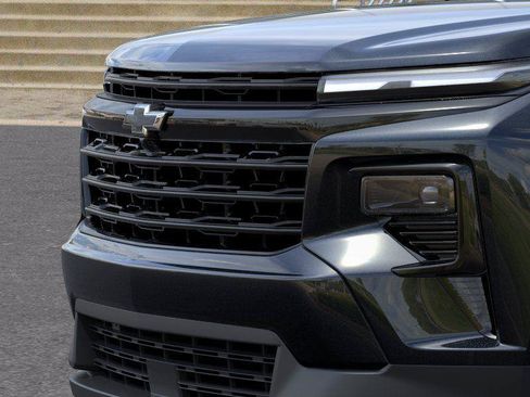 New 2026 Chevrolet Traverse LT w/ Midnight/Sport Edition FWD image 13