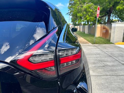 Used 2024 Nissan Murano SL image 16