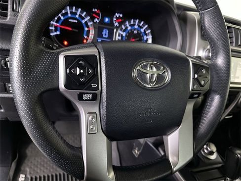 Used 2018 Toyota 4Runner SR5 image 11