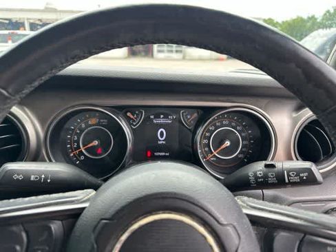 Used 2021 Jeep Wrangler Unlimited Sport w/ Cold Weather Group AWD/4WD image 10