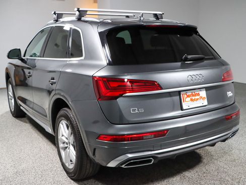 Used 2023 Audi Q5 2.0T Premium w/ Convenience Package image 9