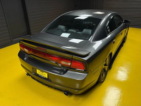 Used 2014 Dodge Charger R/T w/ Blacktop Package image 49