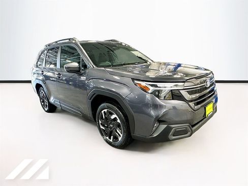 New 2026 Subaru Forester Touring AWD/4WD image 3