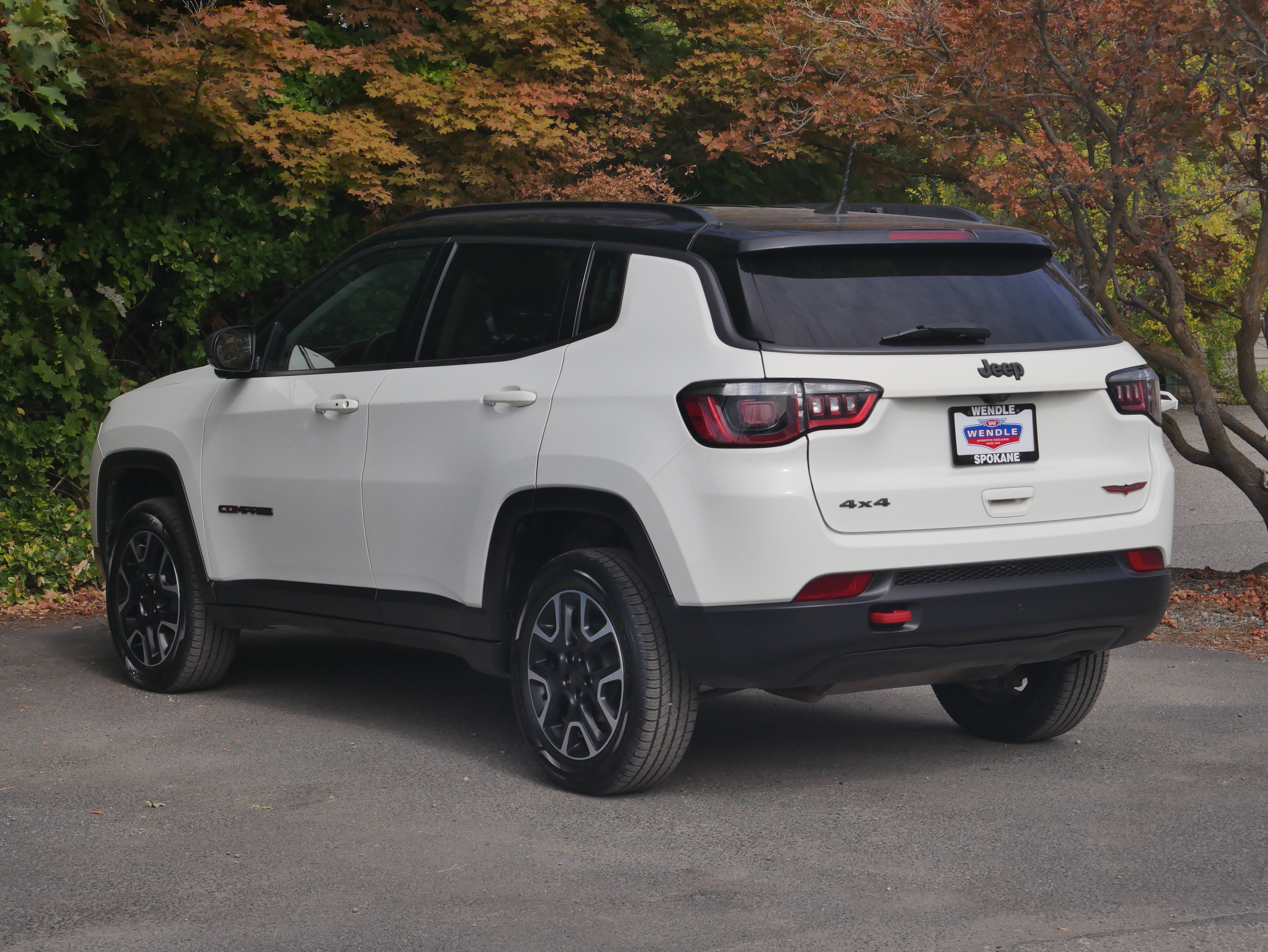 Used 2019 Jeep Compass Trailhawk AWD/4WD image 20
