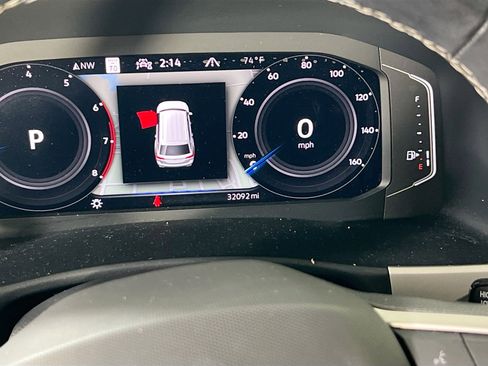 Used 2022 Volkswagen Atlas SEL image 12