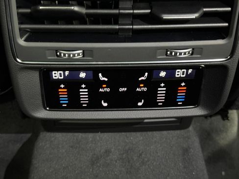 New 2026 Audi Q7 Premium Plus image 12