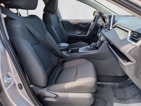 Used 2025 Toyota RAV4 LE image 22