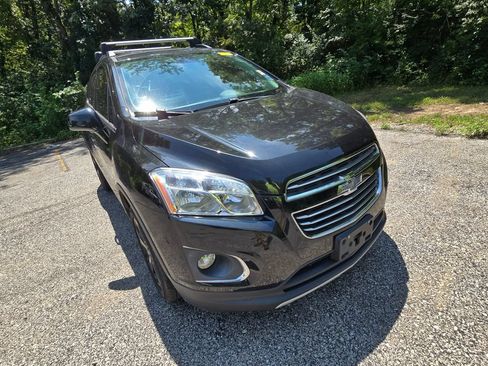 Used 2016 Chevrolet Trax LTZ w/ Midnight Edition AWD/4WD image 11