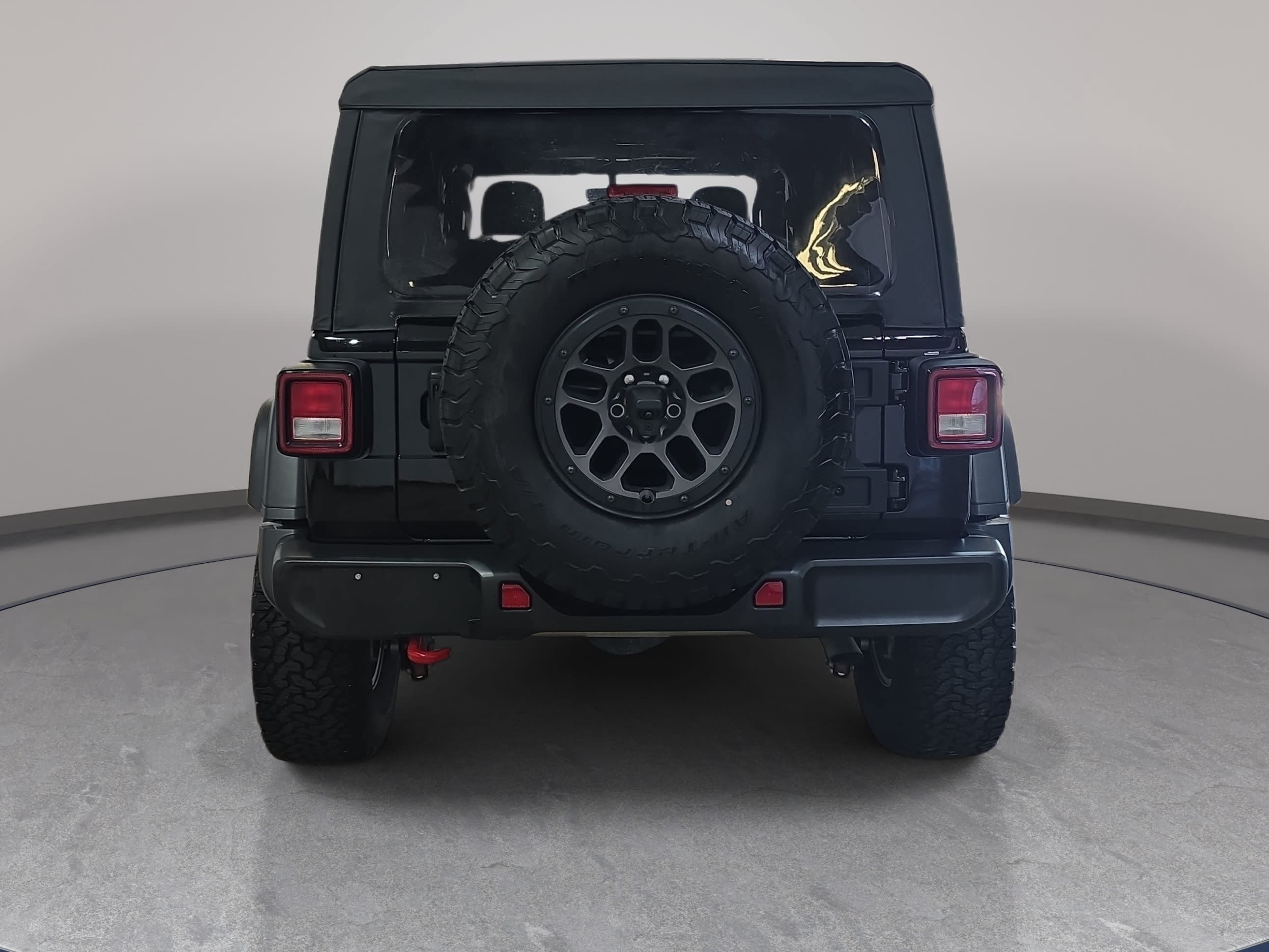 Used 2023 Jeep Wrangler Unlimited Rubicon w/ Xtreme 35 Tire Package AWD/4WD image 7