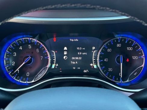 New 2026 Chrysler Pacifica Select w/ S Appearance Package image 18