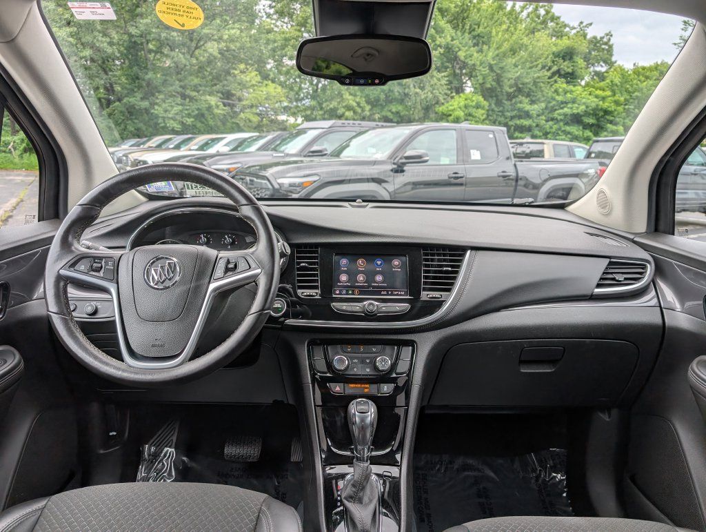 Used 2022 Buick Encore Preferred w/ Safety Package AWD/4WD image 22