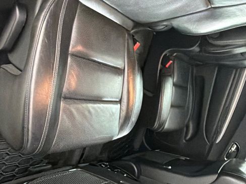 Used 2019 Dodge Durango R/T w/ Blacktop Package AWD/4WD image 25
