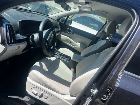 Used 2026 Kia Sorento S FWD image 6
