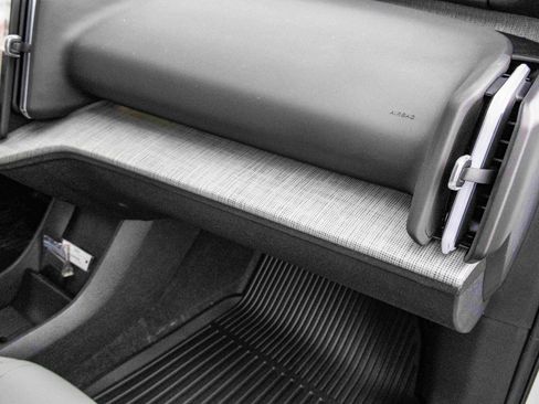 New 2026 Volvo EX30 Cross Country Ultra w/ Protection Package Premier image 18