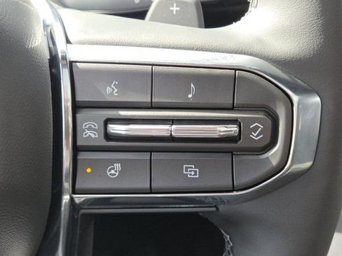 New 2026 GMC Yukon XL Denali w/ Denali Reserve Package image 16