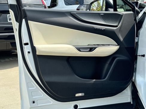 Used 2024 Lexus NX 350h AWD w/ Vision Package image 13