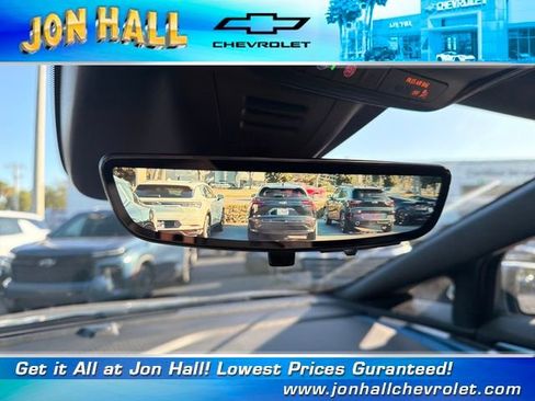 New 2026 Chevrolet Equinox EV LT image 30