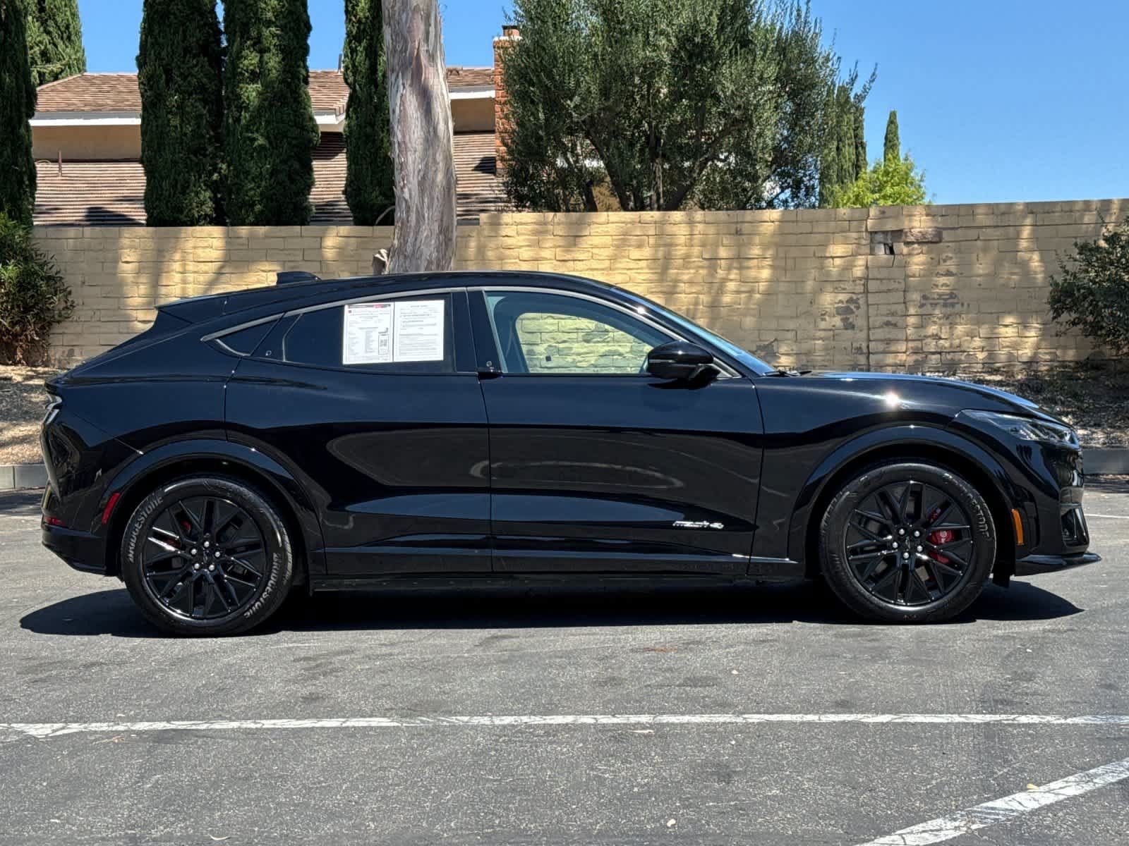 Certified 2025 Ford Mustang Mach-E Premium w/ Sport Appearance Package AWD/4WD image 8
