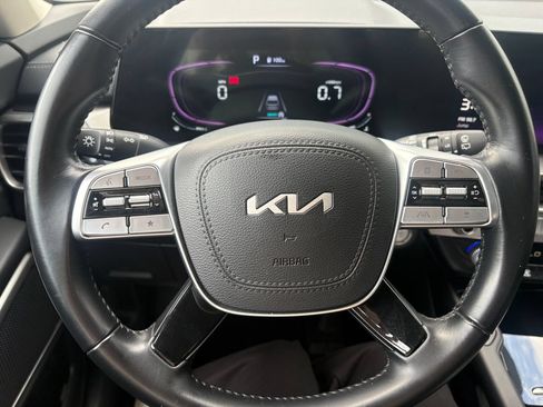 Used 2024 Kia Telluride S AWD/4WD image 8