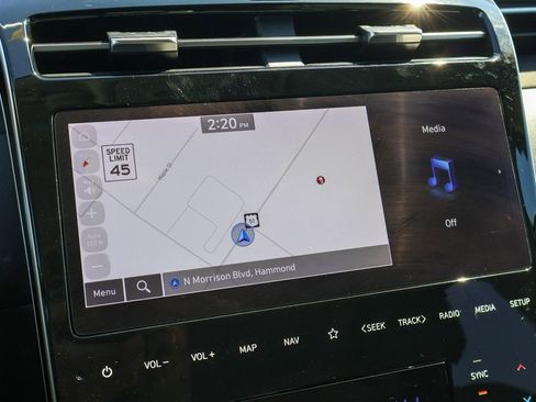 Used 2023 Hyundai Tucson Limited image 3