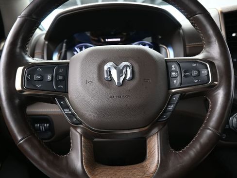 Used 2025 RAM 1500 Limited image 24