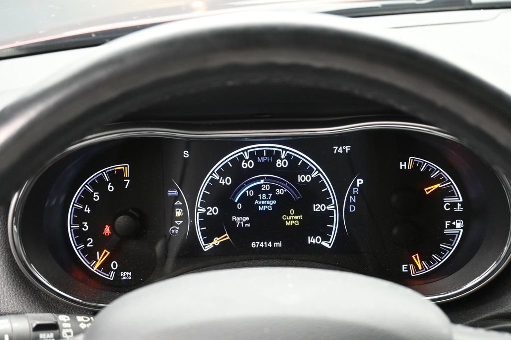 Used 2020 Jeep Grand Cherokee Altitude AWD/4WD image 12