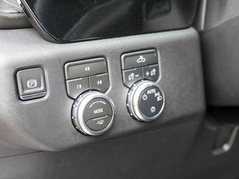 New 2026 GMC Sierra 3500 SLE AWD/4WD image 13