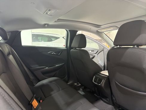 Used 2024 Chevrolet Malibu LT image 41