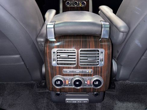 Used 2016 Land Rover Range Rover HSE image 44