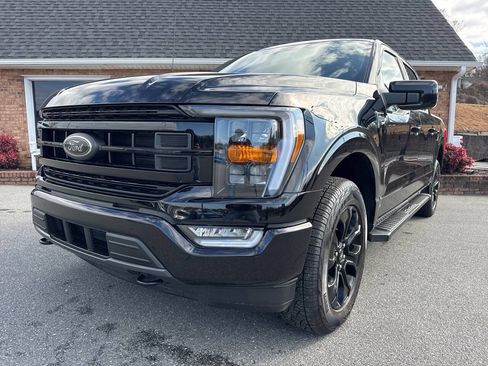 Used 2023 Ford F150 XLT w/ Equipment Group 302A High image 4