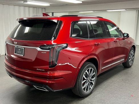 New 2025 Cadillac XT6 Sport w/ Technology Package image 4