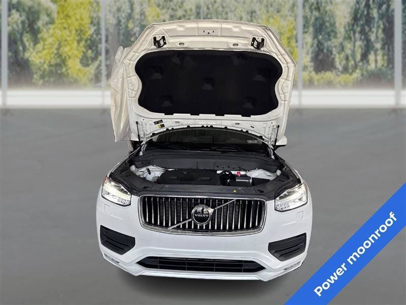 Used 2022 Volvo XC90 T5 Momentum AWD/4WD image 11