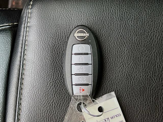 Used 2023 Nissan Maxima SV w/ Floor Mat Group FWD image 30