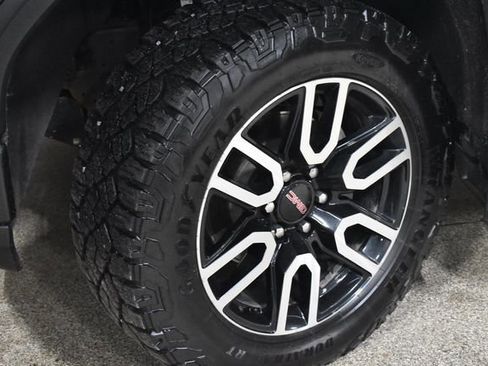 Used 2022 GMC Sierra 1500 AT4 image 12