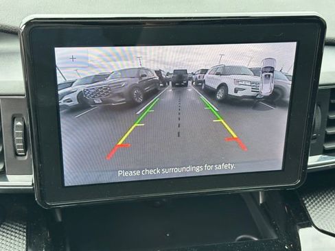 Used 2024 Ford Explorer ST-Line w/ Class IV Trailer Tow Package AWD/4WD image 27