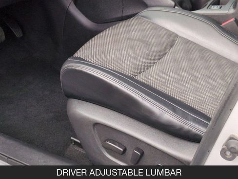 Used 2022 Nissan Rogue Sport SV w/ Technology Package AWD/4WD image 15