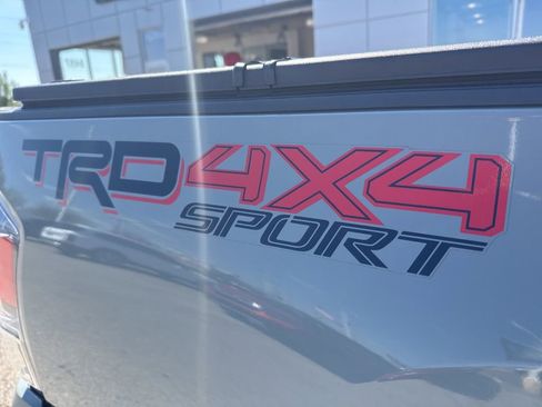 Used 2023 Toyota Tacoma TRD Sport image 10