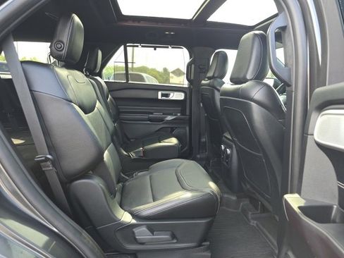 Used 2020 Ford Explorer ST w/ Premium Technology Package image 32